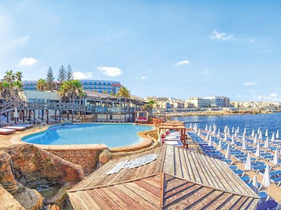 Hotel Dolmen Resort